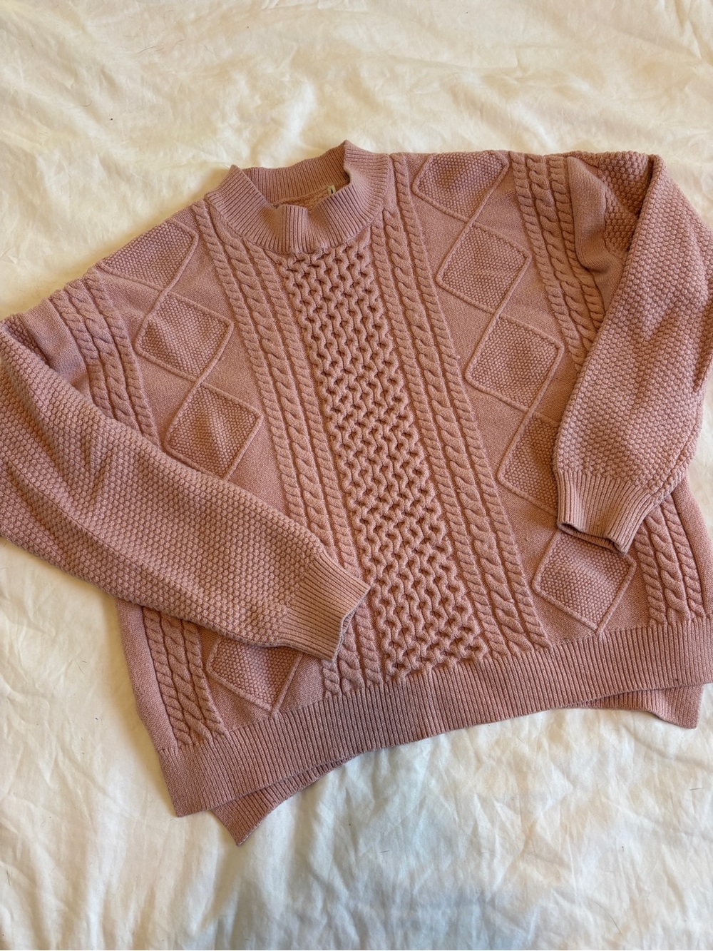 5/$25 💐 | pink sweater